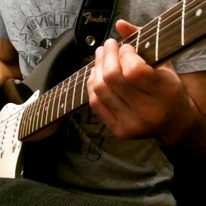 CesarGuitarCover’s Instagram video: AC/DC - You Shook Me All Night Long Solo Cover